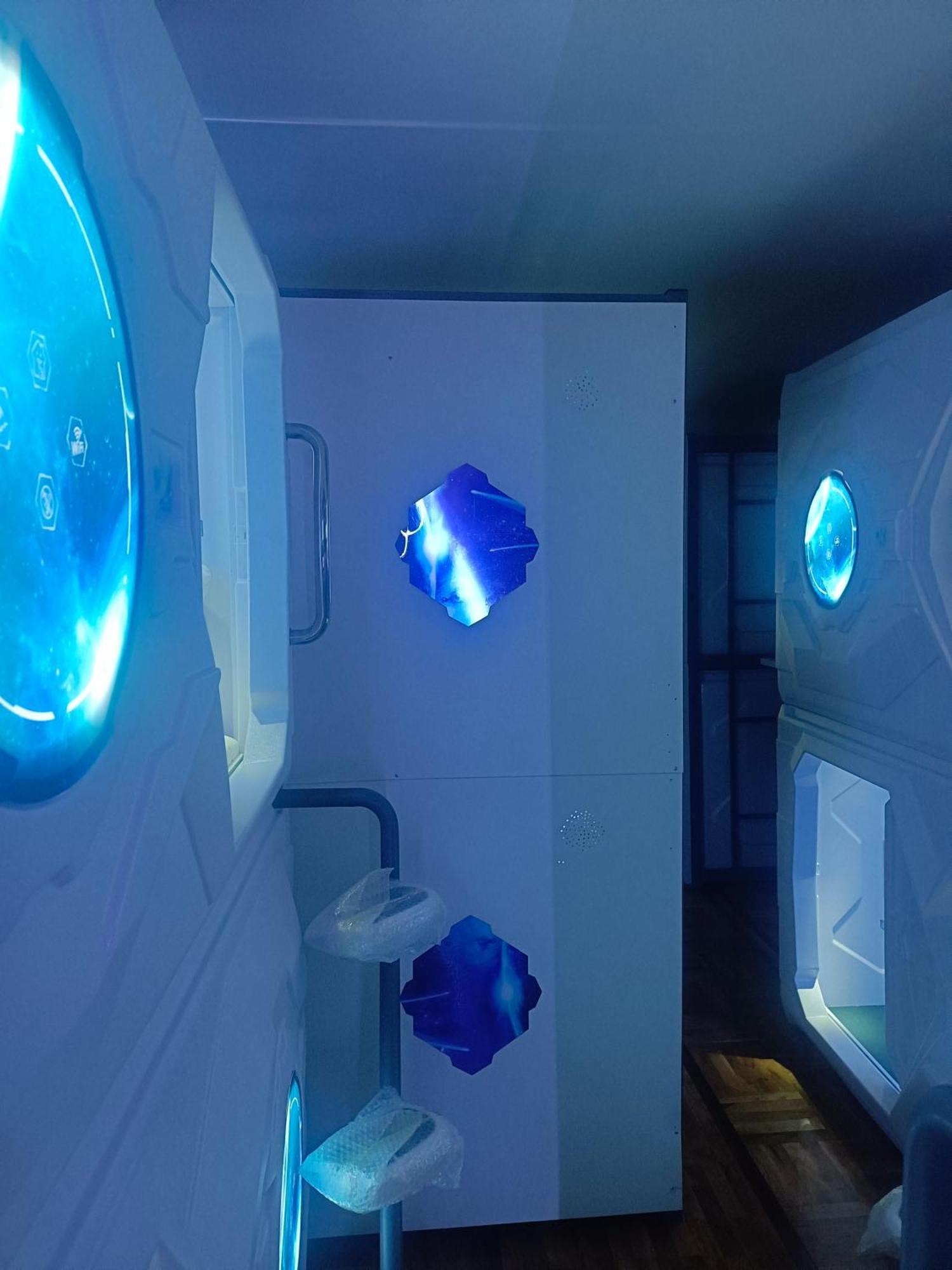 Panda Victor Space Capsule Hostel-Neo Nomad Белград Екстер'єр фото